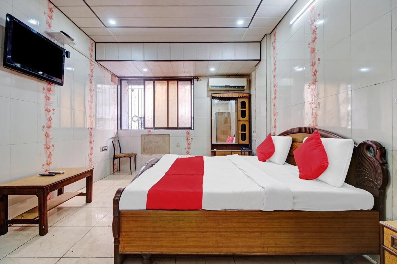 Oyo 80762 Hotel New Mini Mahal Turambhe Buitenkant foto